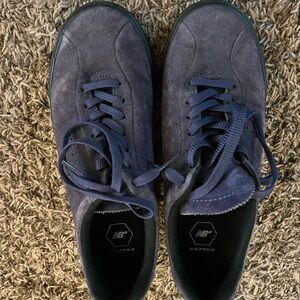 New Balance Men's Dark Blue Suede Sneakers